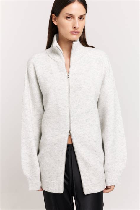 henne tove cardigan.